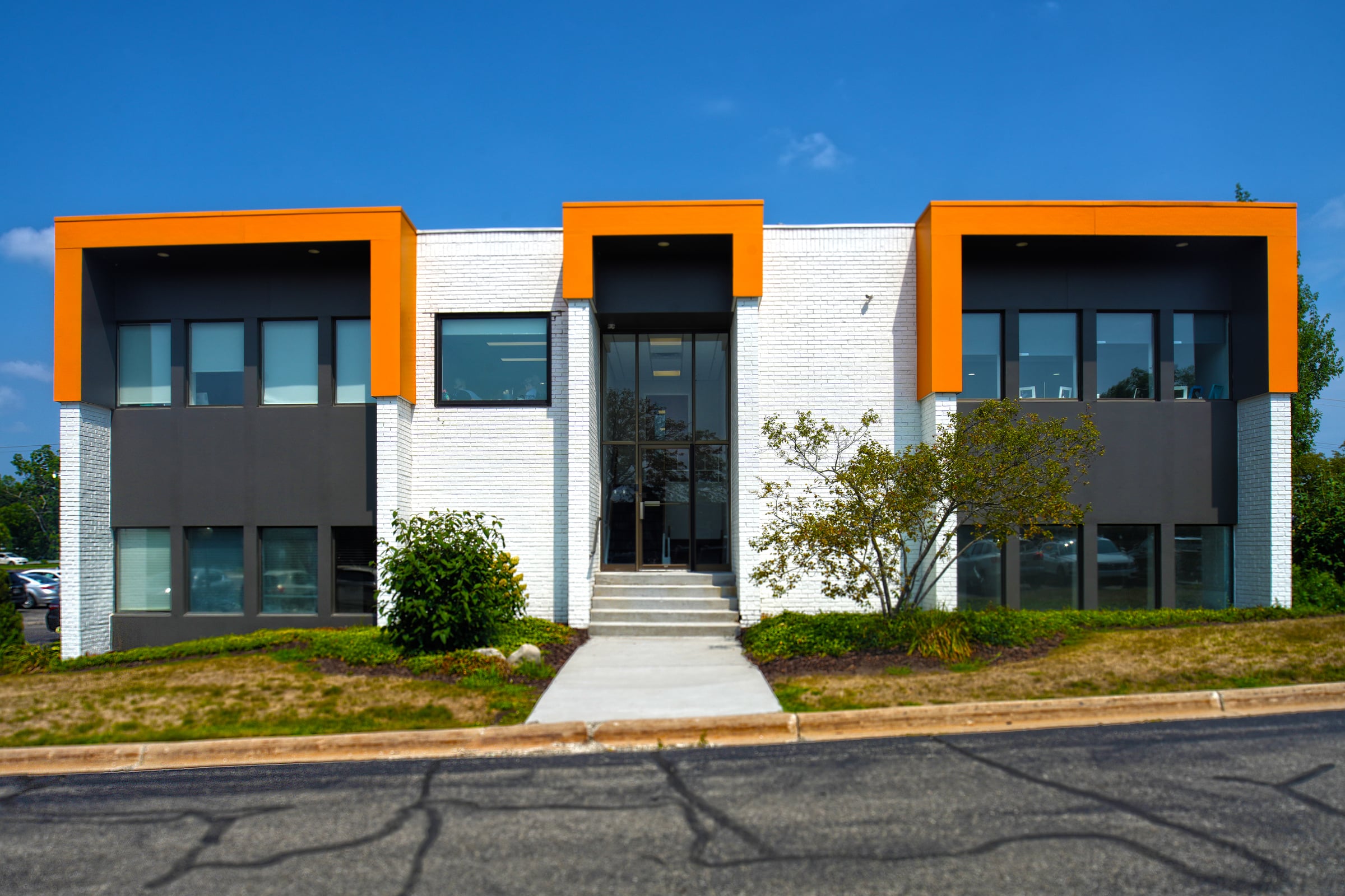4500 Cascade Rd SE — view 1