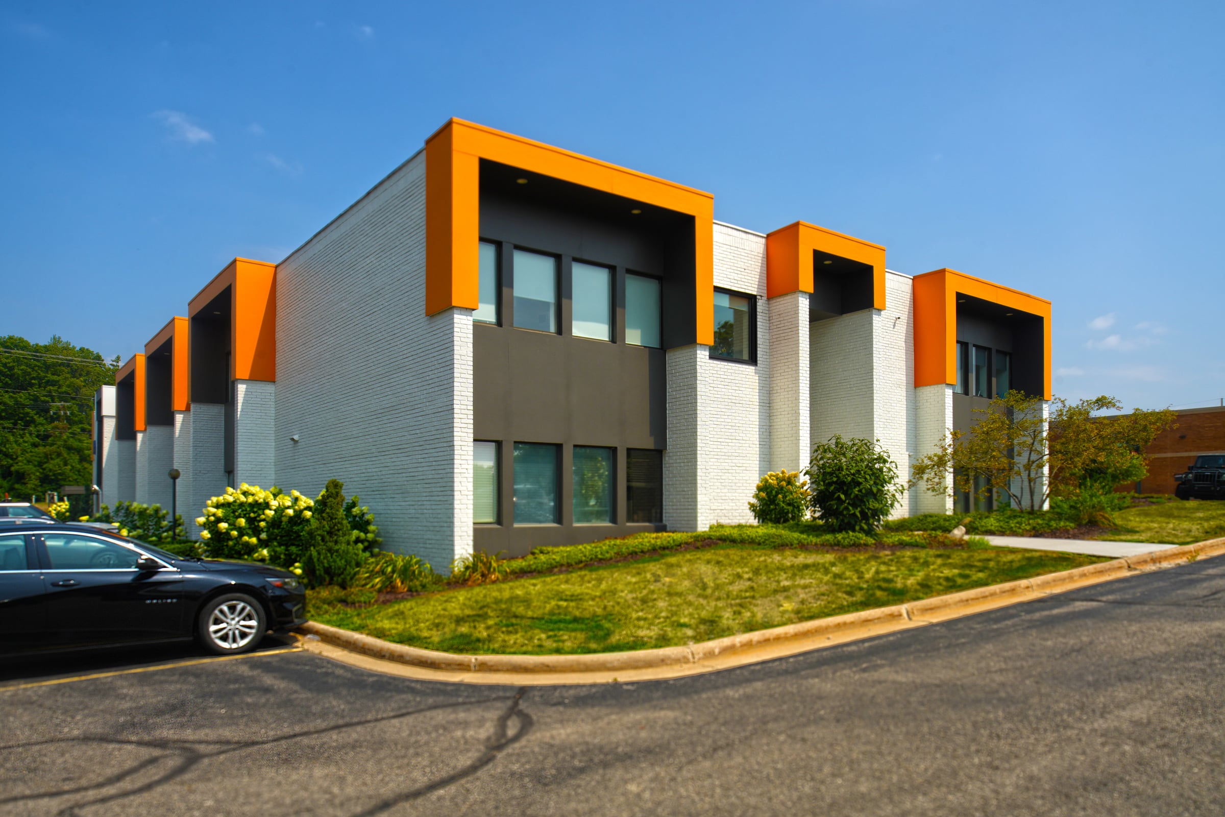 4500 Cascade Rd SE — view 2