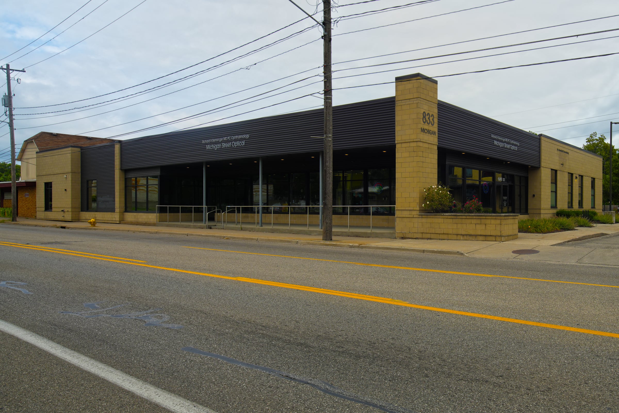 833 Michigan — view 3