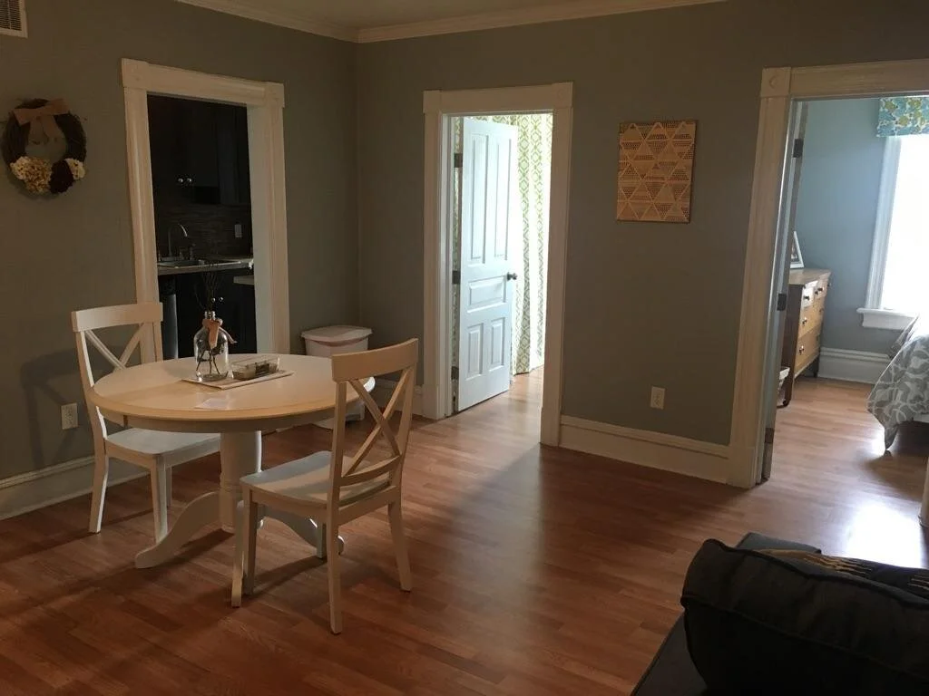 Garage Bar Apartments — view 2