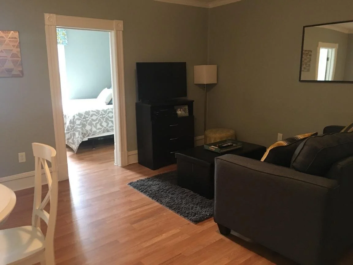 Garage Bar Apartments — view 3