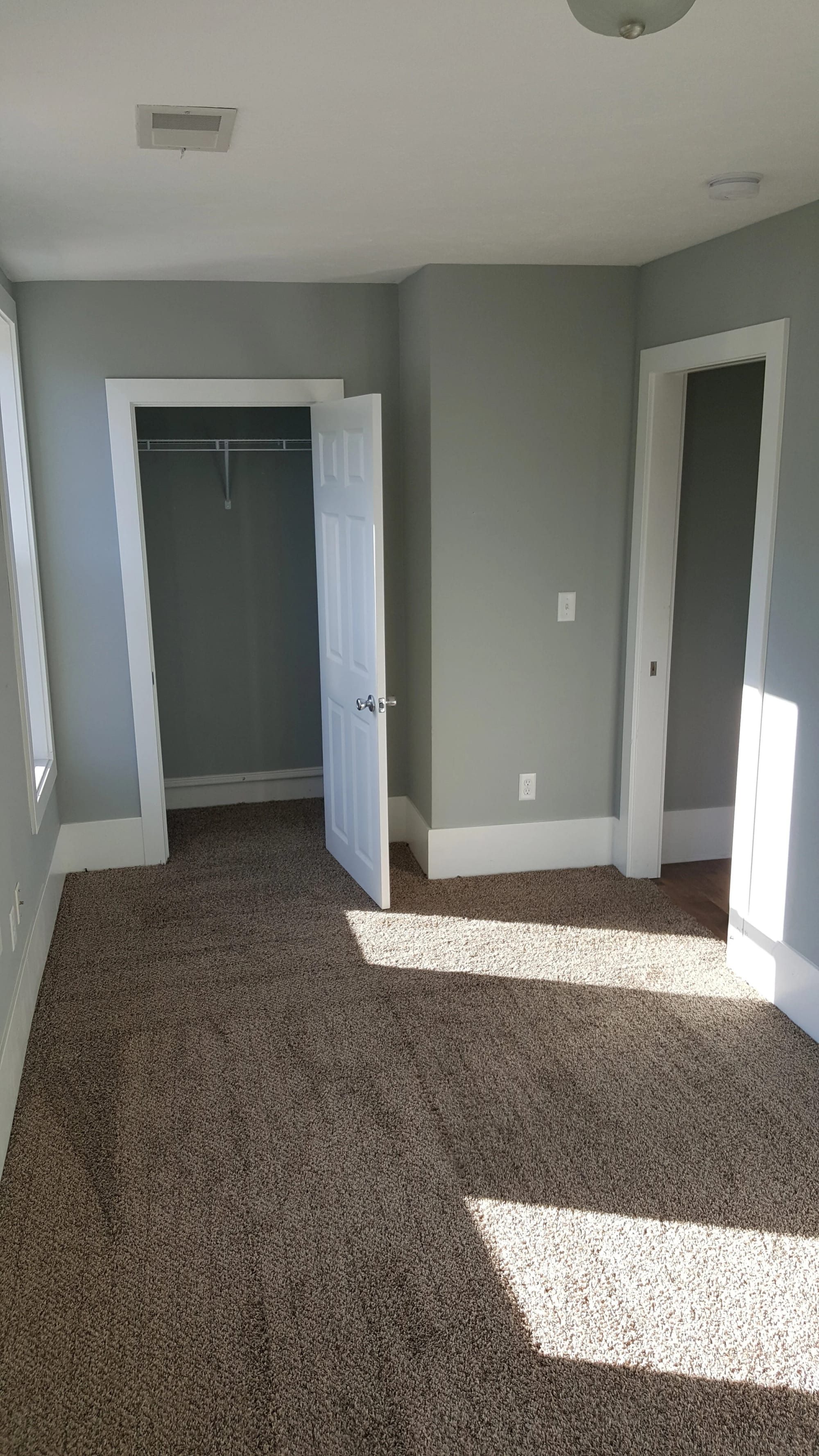 Garage Bar Apartments — view 5